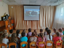 Виртуальное путешествие в прошлое: ребята посетили музей "Третьего ратного поля России"! 🛡️🇷🇺 Виртуальное путешествие в прошлое: ребята посетили музей "Третьего ратного поля России"! 🛡️🇷🇺.