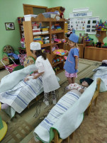 Юные медики в деле! 🏥 Юные медики в деле! 🏥.